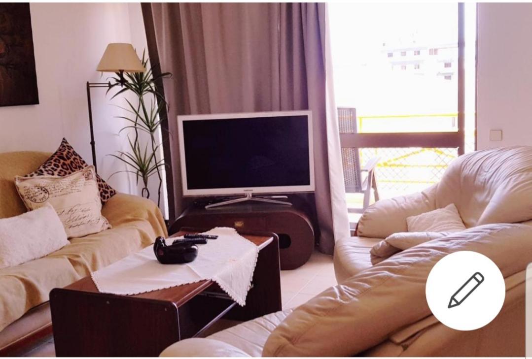Apartmento Praia Da Dona Ana Lagos Cameră foto